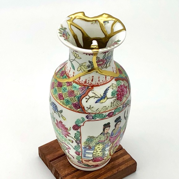 Kintsugi Vase Chinese Vtg Famille Rose Medallion Gold Crack Japanese Growth Gift - Picture 8 of 13